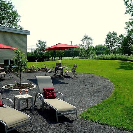 Hôtel-Auberge Objectif Santé Longueuil Exterior foto