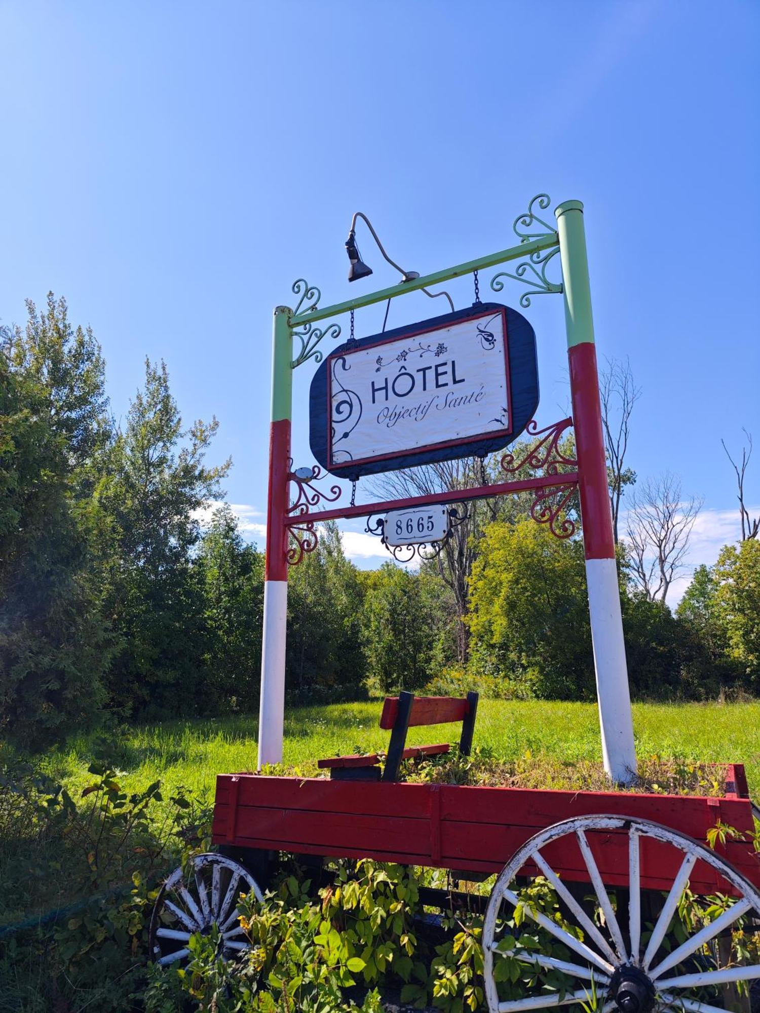 Hôtel-Auberge Objectif Santé Longueuil Exterior foto